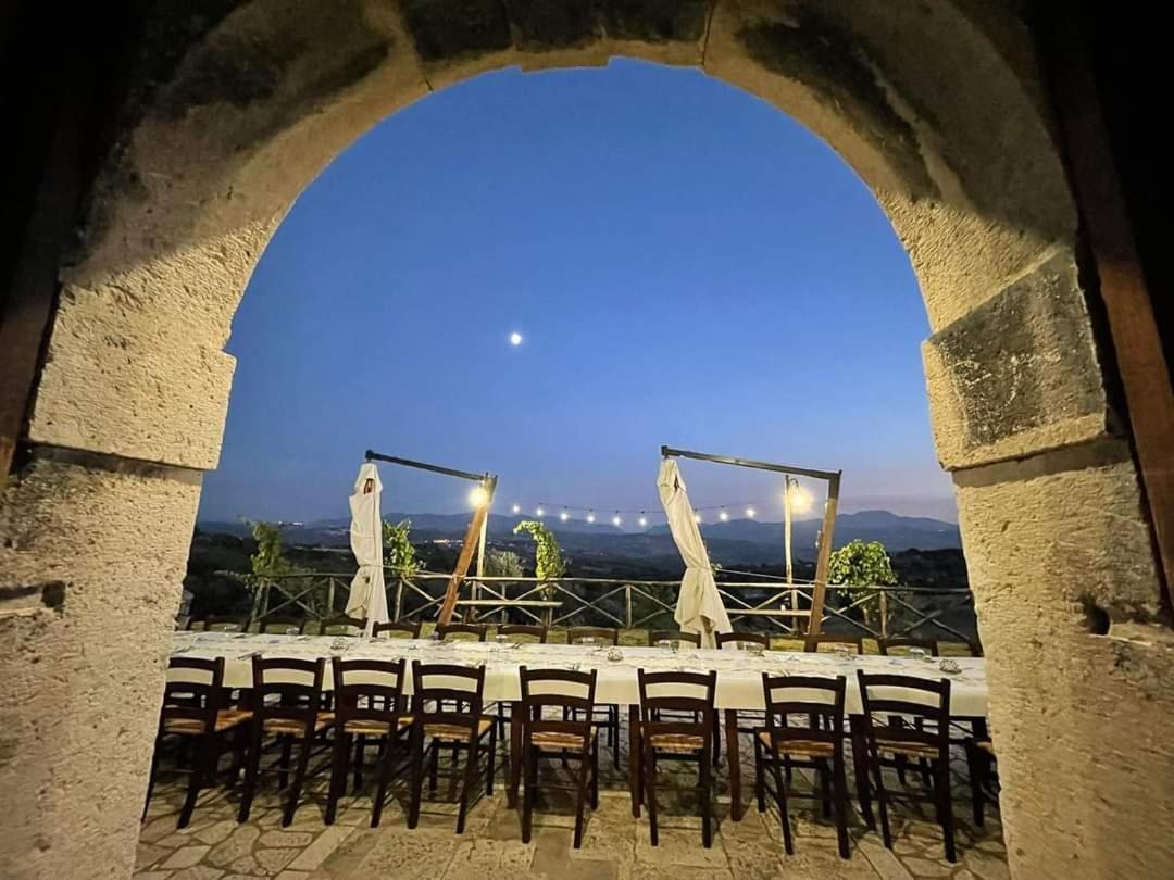 Agriturismo Torre Gialluise Gesualdo Bagian luar foto